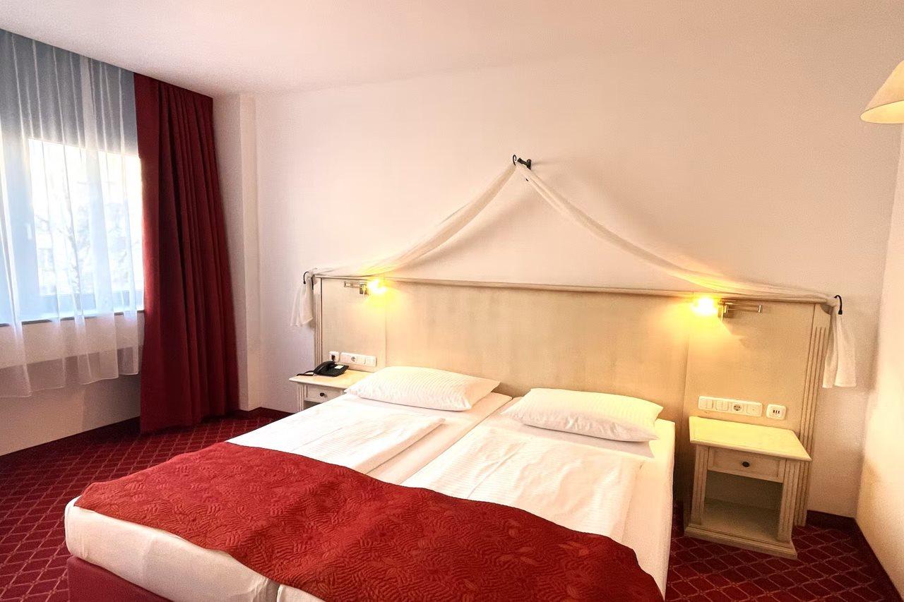 Hotel Chateau Kurfuerstendamm Berlino