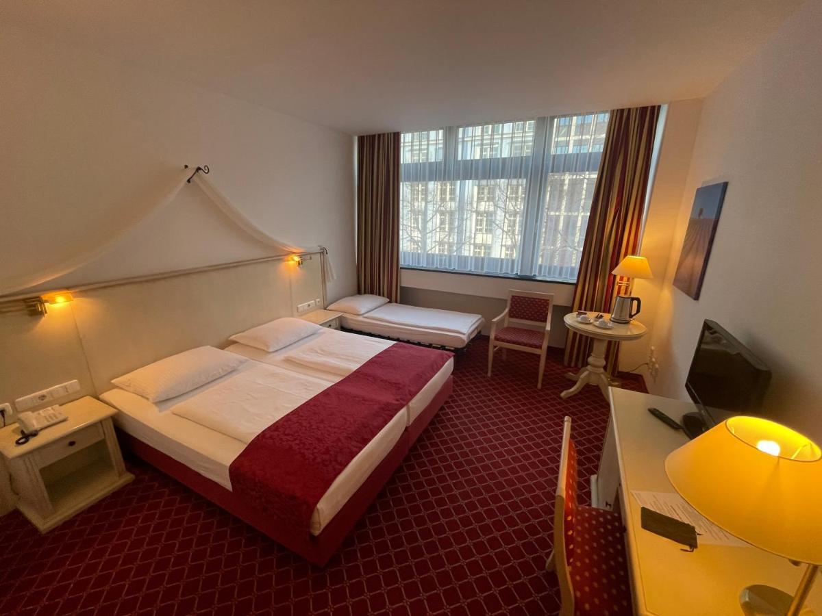 Hotel Chateau Kurfuerstendamm Berlino